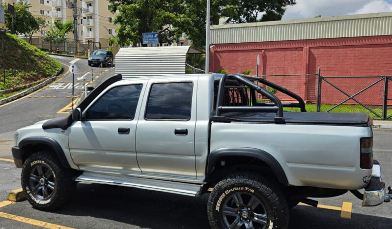 Toyota Hilux 3.0 4×4 full