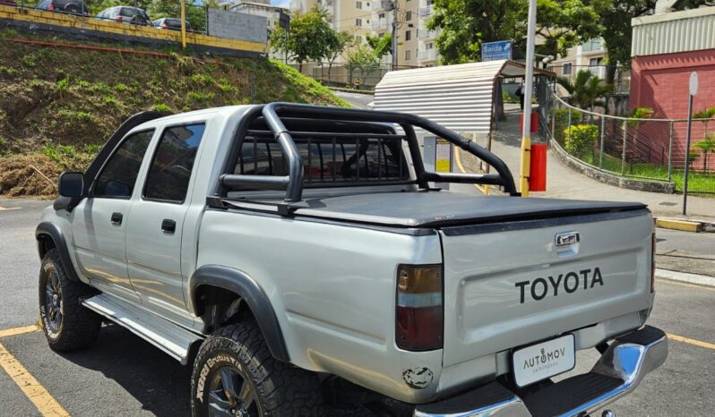 Toyota Hilux 3.0 4×4 full