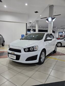 GM Sonic Hatch LT Automatico full