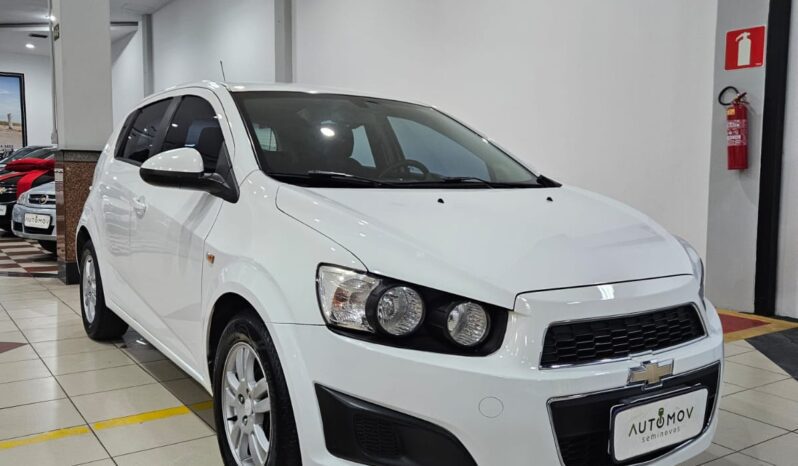GM Sonic Hatch LT Automatico full