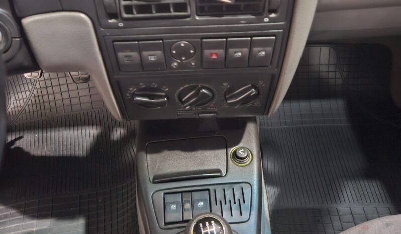 VW Santana 1.8 ap full