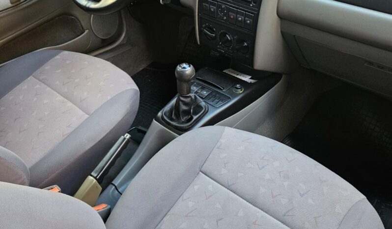 VW Santana 1.8 ap full
