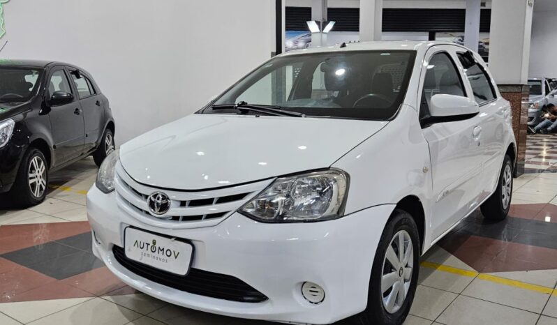 Toyota Etios 1.3 full