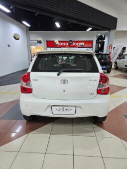 Toyota Etios 1.3 full