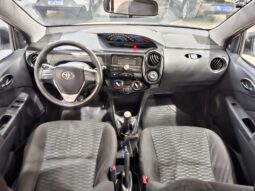 Toyota Etios 1.3 full