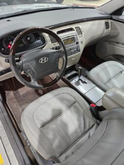 Hyundai Azera V6 full