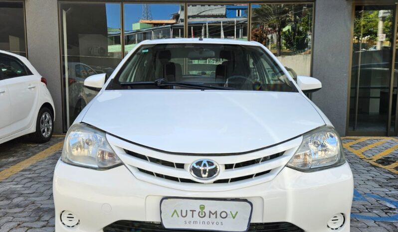 Toyota Etios 1.3 full