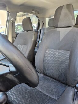 Toyota Etios 1.3 full