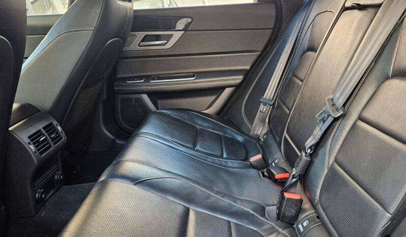 Jaguar XF Sport 25T full