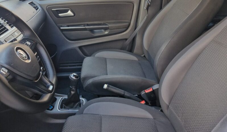 VW Fox Trendline 1.6 full